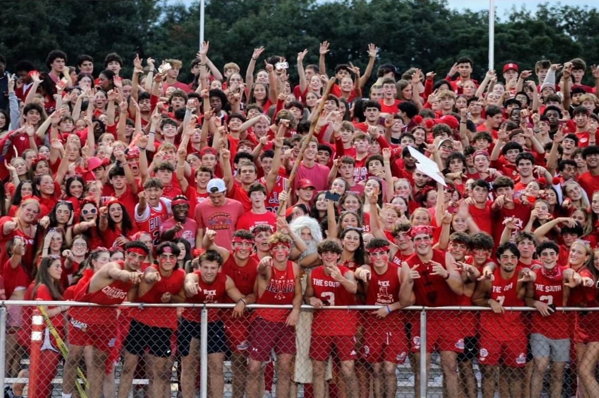 Top Ten Best High Schools for Sports in Massachusetts Best football universities in massachusetts